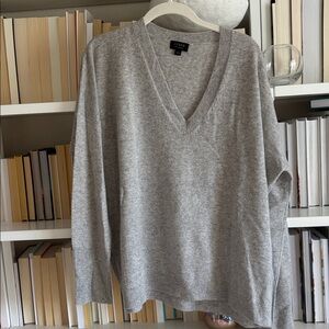 J. Crew NWOT Grey CashmereV-Neck Sweater